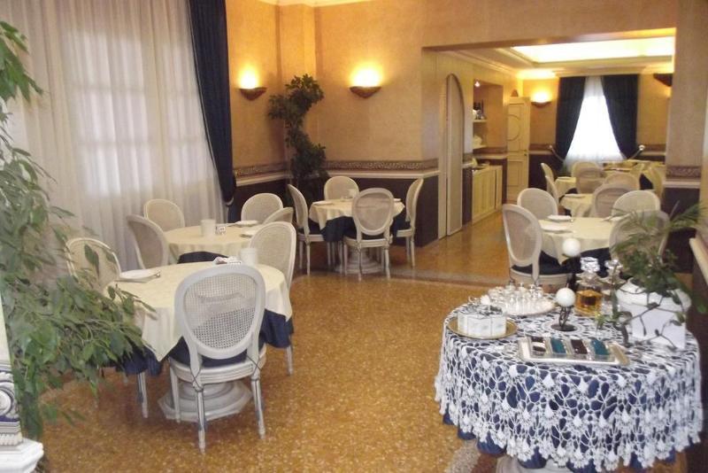 Albergo Ristorante Sapori Tole Exterior foto